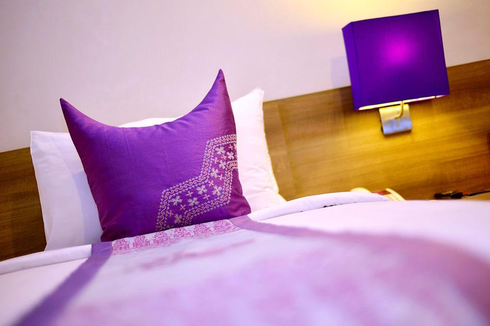 Truntum Padang Hotel Eksteriør billede