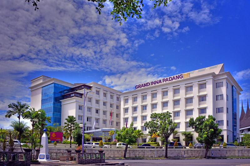 Truntum Padang Hotel Eksteriør billede